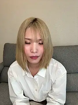 una2001 online show from April 27, 1:58 am