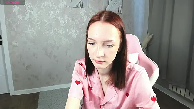 Naomiya-Lee online show from March 16, 1:44 am