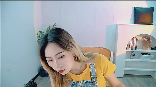 Snapshot of zhoulan-bb chatting on March 20, 2:27 am zhoulan-bb online show from March 20, 2:27 am