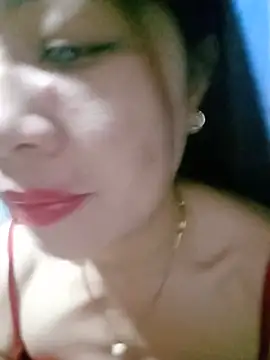 Yiyi102300 online show from June 27, 8:58 pm