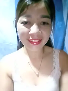 Yiyi102300 online show from July 10, 1:58 pm