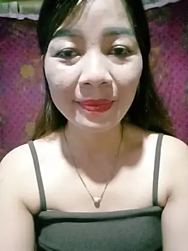 Yiyi102300 online show from July 16, 9:37 am
