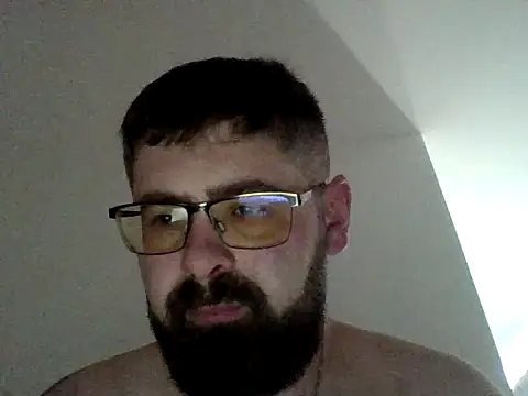 Snapshot of stefan3131 chatting on March 14, 8:20 am stefan3131 online show from March 14, 8:20 am