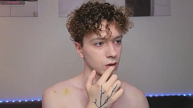 Angel Crave online show from March 25, 9:43 pm