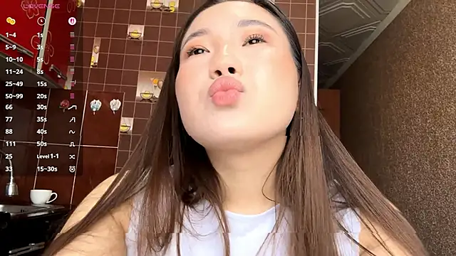 RosalbaLatshaw online show from March 28, 7:19 am