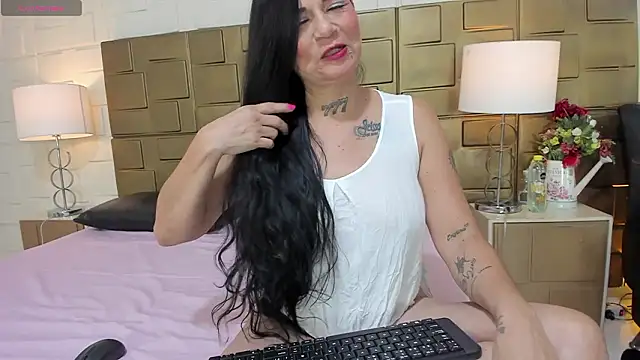 IsabellaDaft online show from March 21, 7:50 pm