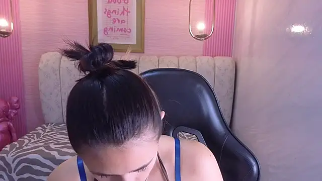 bonnie 1s online show from June 6, 12:21 pm