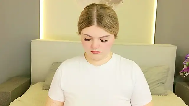 WendyPage online show from July 24, 4:16 pm