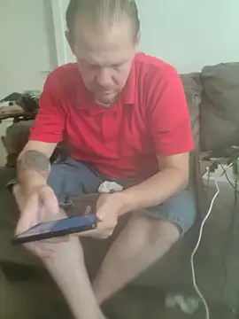 Snapshot of yourMasterisBored chatting on April 11, 1:59 pm yourMasterisBored online show from April 11, 1:59 pm