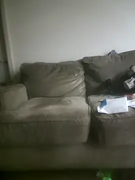 Snapshot of yourMasterisBored chatting on April 26, 2:04 pm yourMasterisBored online show from April 26, 2:04 pm