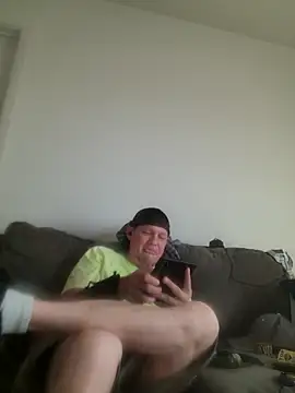 Snapshot of yourMasterisBored chatting on May 15, 2:02 pm yourMasterisBored online show from May 15, 2:02 pm
