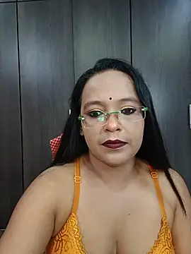 hornyrosy321 online show from May 29, 5:22 pm