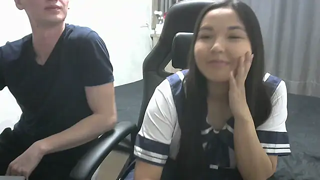 Snapshot of MIlkywayAMX1390 chatting on March 18, 6:11 pm MIlkywayAMX1390 online show from March 18, 6:11 pm