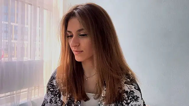 Moonstarisrares online show from March 25, 7:25 am