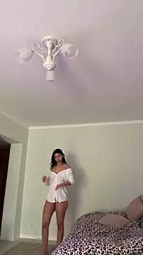 Snapshot of bebinna chatting on March 17, 2:31 pm bebinna online show from March 17, 2:31 pm