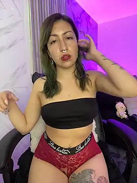 Snapshot of milly_ec chatting on March 26, 10:48 pm milly ec online show from March 26, 10:48 pm