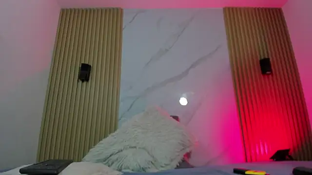 Im MatthewScott online show from March 25, 7:53 pm