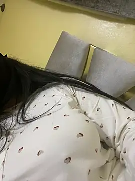 Snapshot of NARJICE_ chatting on March 25, 11:00 pm NARJICE online show from March 25, 11:00 pm