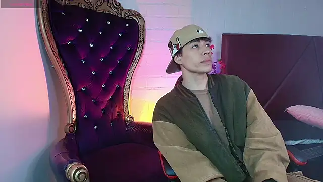 Andreew Style online show from March 20, 8:25 pm