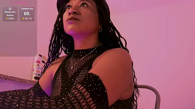 Snapshot of KeisySmith chatting on March 28, 7:57 pm KeisySmith online show from March 28, 7:57 pm