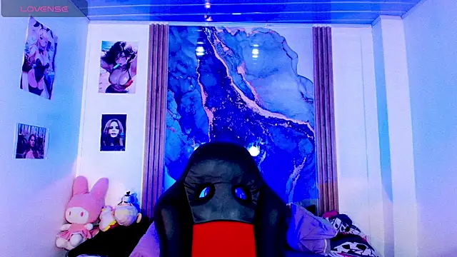 blonde queen- online show from May 30, 7:44 pm