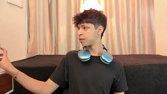 Ethan qop online show from June 13, 11:08 am