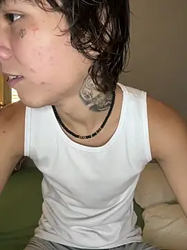 whiteboygabz online show from March 15, 7:20 pm