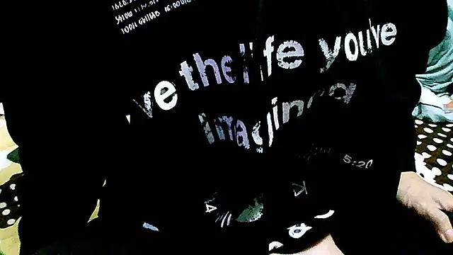 Snapshot of Kang143 chatting on March 24, 2:44 pm Kang143 online show from March 24, 2:44 pm