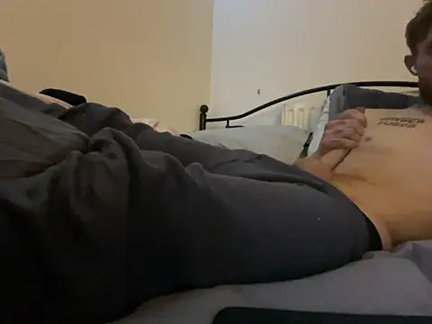 Snapshot of tichyrider chatting on March 29, 3:39 am tichyrider online show from March 29, 3:39 am