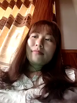 Snapshot of Lucxy-ki6 chatting on March 19, 9:02 am Lucxy-ki6 online show from March 19, 9:02 am