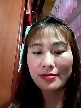 Snapshot of Lucxy-ki6 chatting on March 29, 1:11 pm Lucxy-ki6 online show from March 29, 1:11 pm