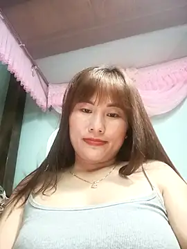 Lucxy-ki6 online show from May 28, 1:52 pm