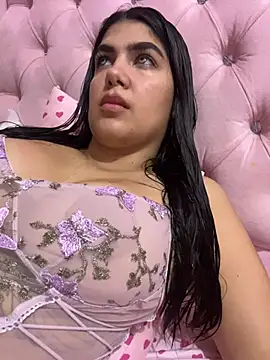 Snapshot of Hopeluna chatting on March 27, 2:28 am Hopeluna online show from March 27, 2:28 am