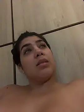 Snapshot of Hopeluna chatting on March 28, 11:10 am Hopeluna online show from March 28, 11:10 am