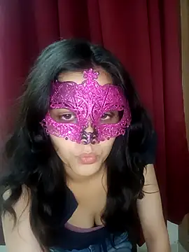 Snapshot of Hottymahi7 chatting on April 3, 10:52 pm Hottymahi7 online show from April 3, 10:52 pm