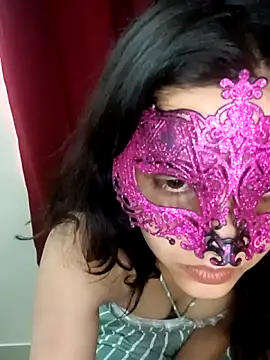 Snapshot of Hottymahi7 chatting on April 5, 11:07 am Hottymahi7 online show from April 5, 11:07 am