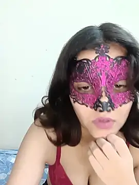 Snapshot of Hottymahi7 chatting on June 3, 4:12 pm Hottymahi7 online show from June 3, 4:12 pm