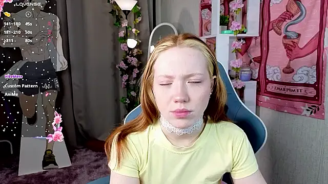 Sparky fox online show from March 24, 12:15 am