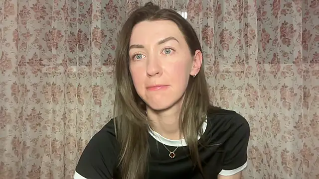 Julia182 online show from March 27, 8:30 pm