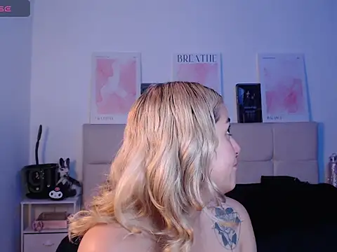 trinitych  online show from March 15, 8:20 am