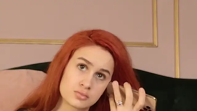 Snapshot of IrisMiley chatting on March 24, 6:24 pm IrisMiley online show from March 24, 6:24 pm