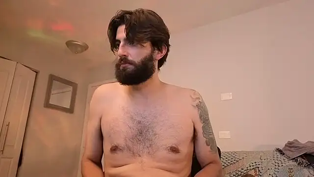 Snapshot of gorgeousgiant chatting on July 21, 8:27 am gorgeousgiant online show from July 21, 8:27 am
