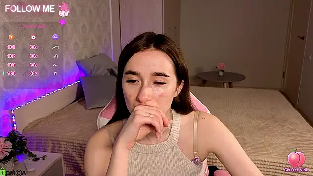 Lady Sunrise12 online show from March 23, 12:58 am