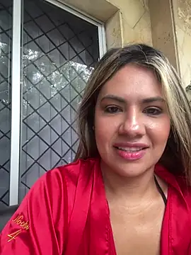 Snapshot of Samiramalek22 chatting on March 24, 12:54 pm Samiramalek22 online show from March 24, 12:54 pm