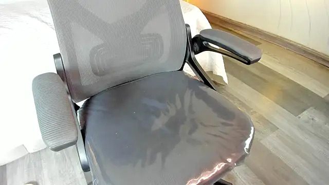 AlaskaFlowerss1  online show from March 22, 7:12 am