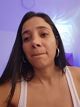 miaeyex online show from June 3, 2:33 pm