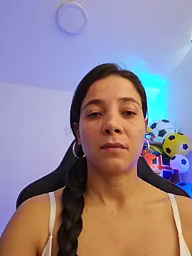miaeyex online show from June 12, 12:04 pm
