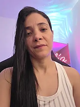 miaeyex online show from July 28, 12:59 pm