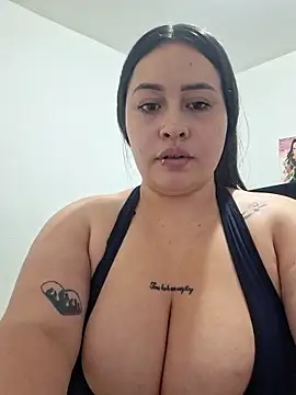 Snapshot of Stefaalove- chatting on March 17, 3:33 am Stefaalove- online show from March 17, 3:33 am