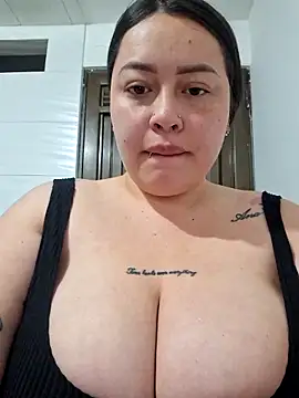 Snapshot of Stefaalove- chatting on March 30, 3:35 pm Stefaalove- online show from March 30, 3:35 pm